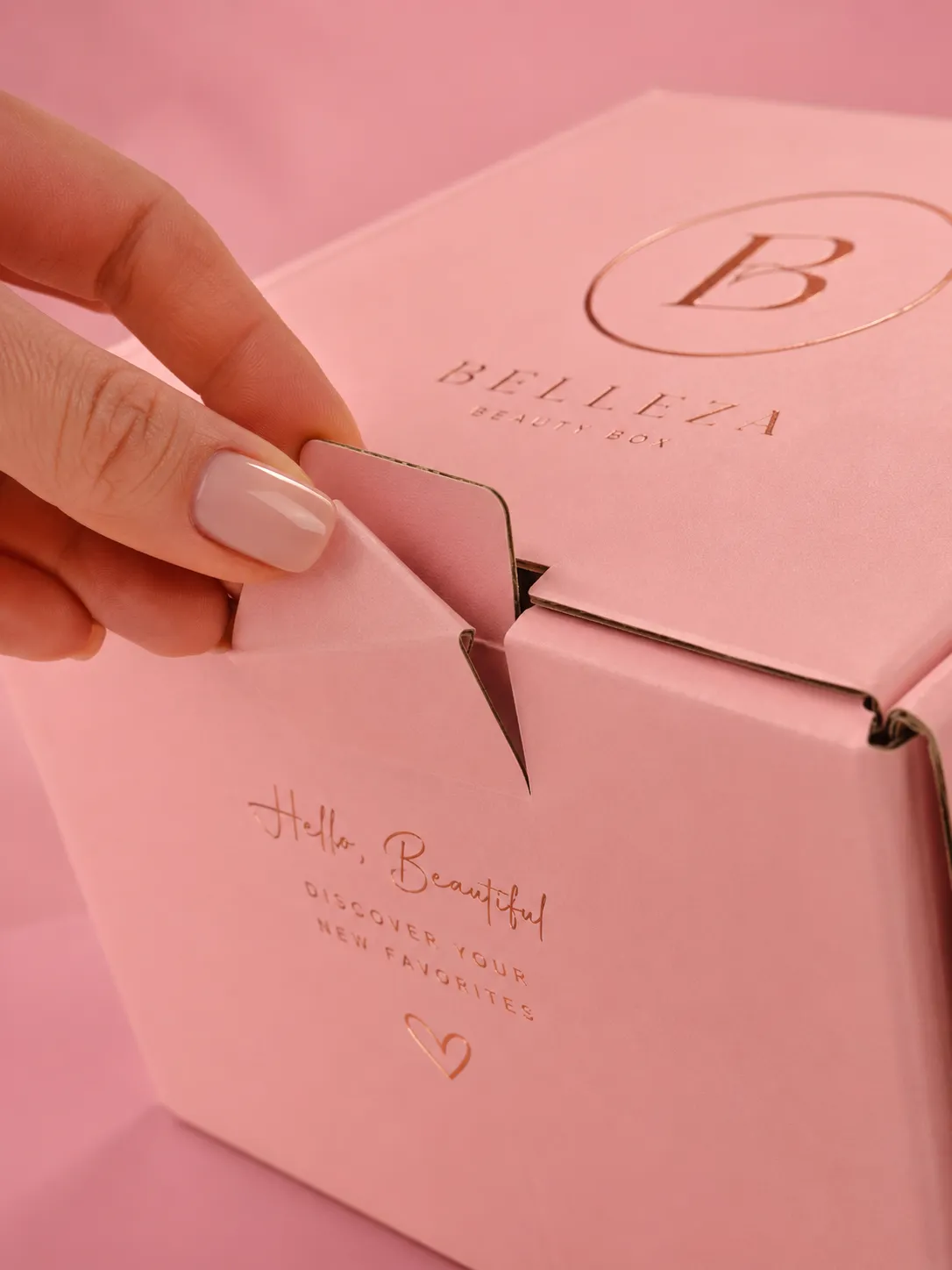 Ear Lock Mailer Box